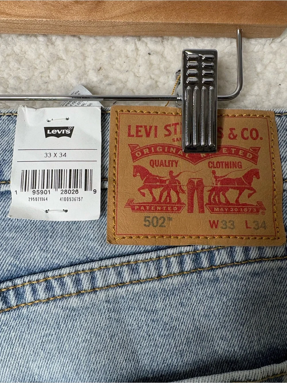 NWT Mens Levi’s 502 Taper Stretch Men’s Light Blue Jeans 33x34